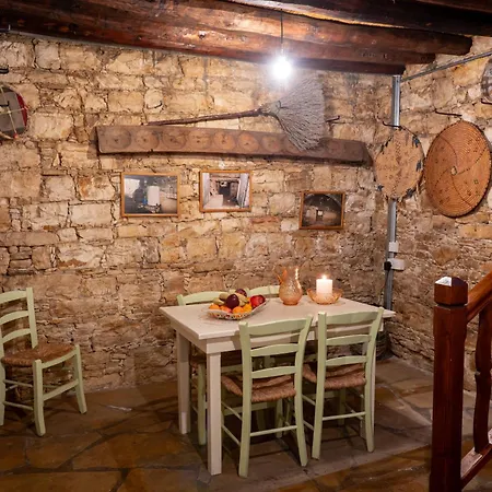 Casa di campagna Oinoessa Traditional Boutique