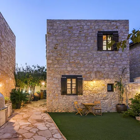 Oinoessa Traditional Boutique Casa di campagna *