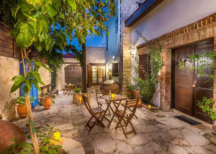 Oinoessa Traditional Boutique