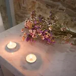 Oinoessa Traditional Boutique *