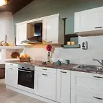 Landhaus Oinoessa Traditional Boutique Lofou