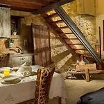 Hétvégi ház Oinoessa Traditional Boutique *