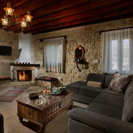 Casa di campagna Oinoessa Traditional Boutique *