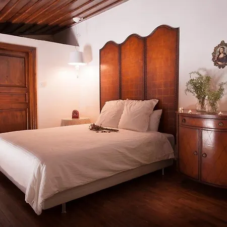 Oinoessa Traditional Boutique Casă la țară