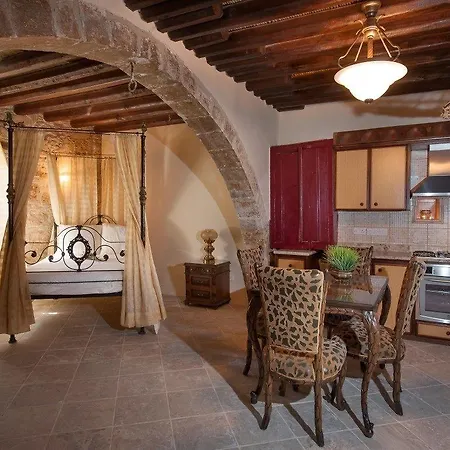 Oinoessa Traditional Boutique Lofou