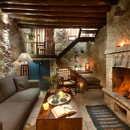 Casa rural Oinoessa Traditional Boutique *