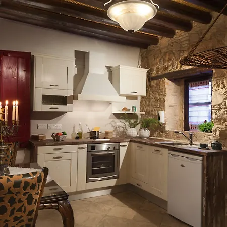 Oinoessa Traditional Boutique Casa di campagna Lofou