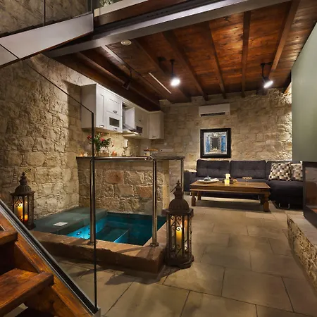 Casa rural Oinoessa Traditional Boutique *