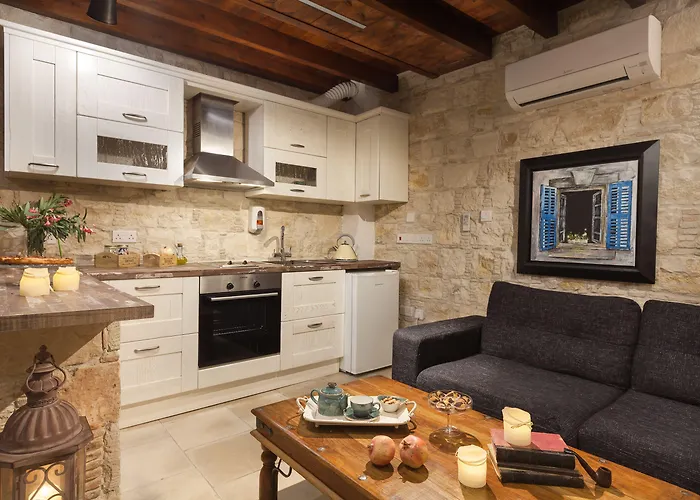 Casa de Campo Oinoessa Traditional Boutique